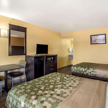 Econo Lodge Easton Route 50 Εξωτερικό φωτογραφία
